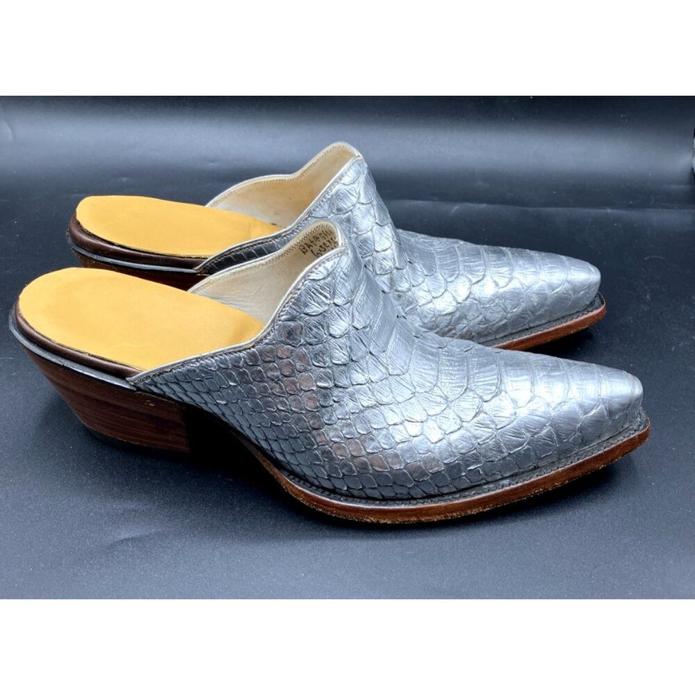 $1k  6.5 C Wide back At The Ranch Metallic Silver Cowgirl Mules Boots Santa Fe - Picture 3 of 8